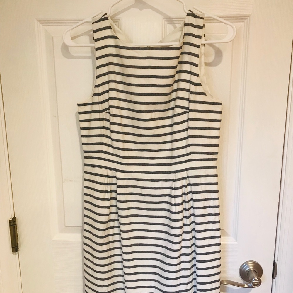 High neck stripes dress
